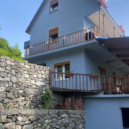 Pensionat Kroni I Micanit