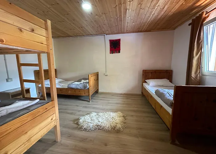Kroni I Micanit Vendégház *